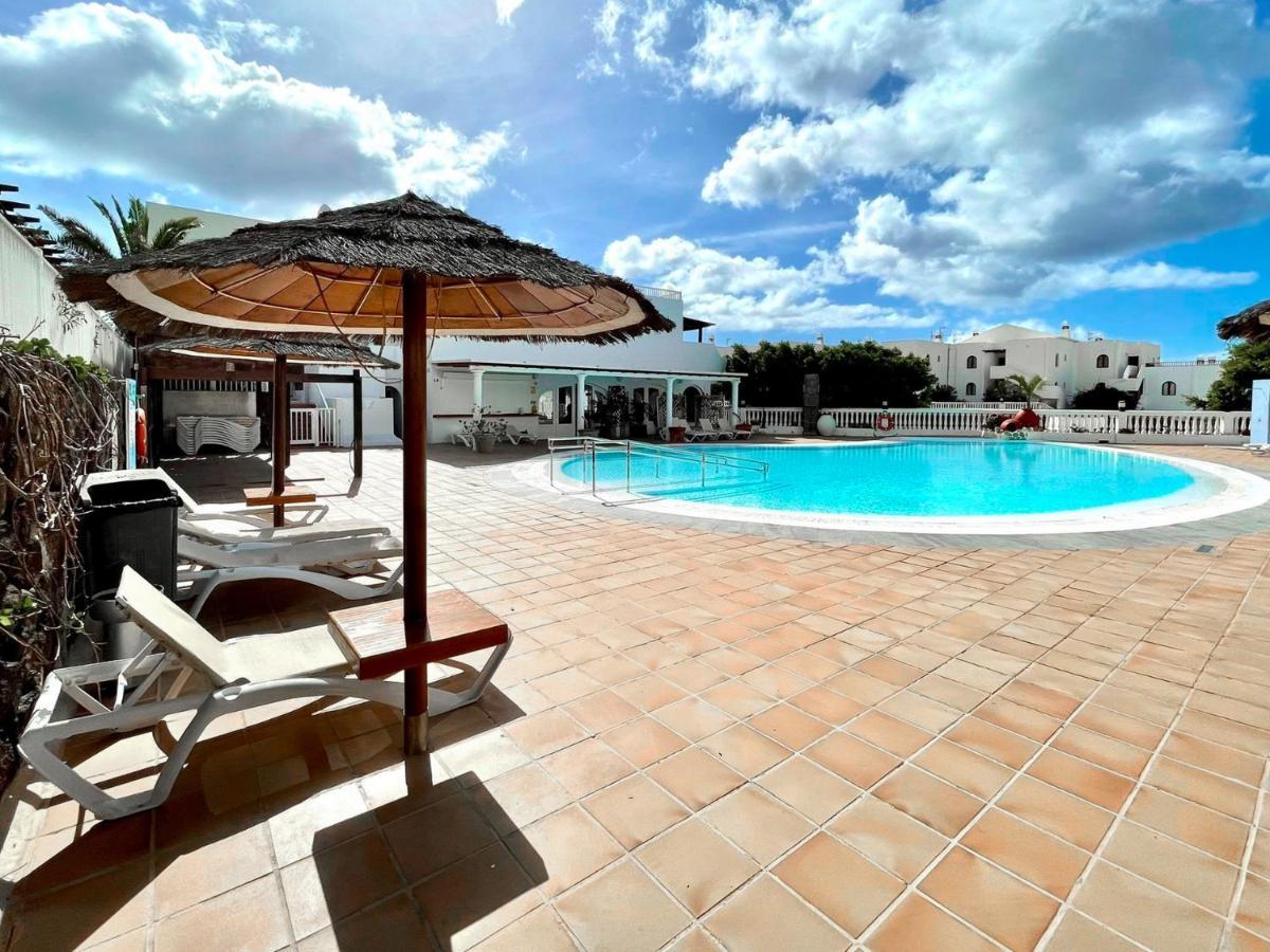 Enigma Apartment Costa Teguise Exterior photo